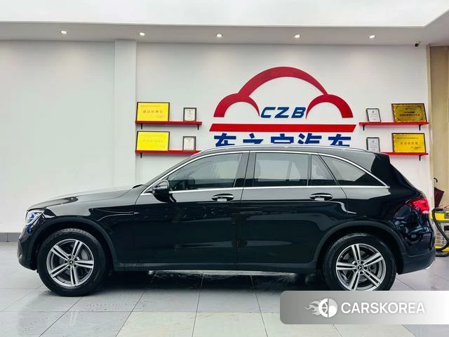 Mercedes-Benz GLC 2021 Черный из Китая, фото 6