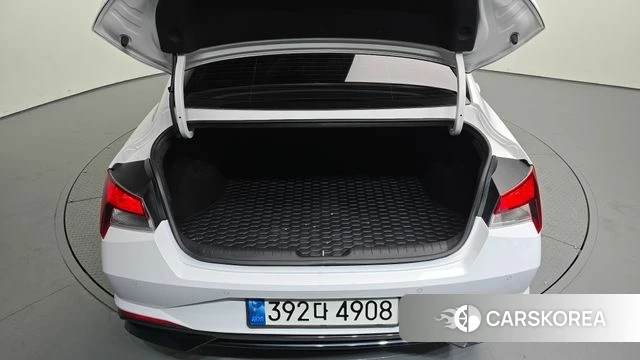 Hyundai Avante (CN7) 2022 Белый из Кореи, фото 6