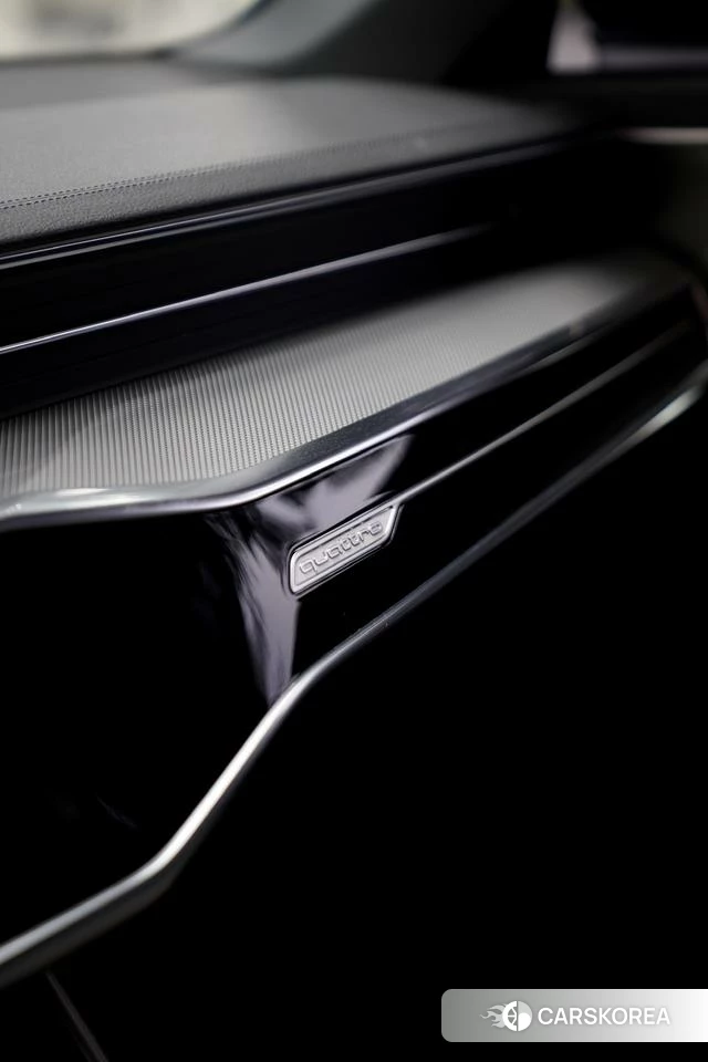 Audi A6L 2021 Черный из Китая, фото 6