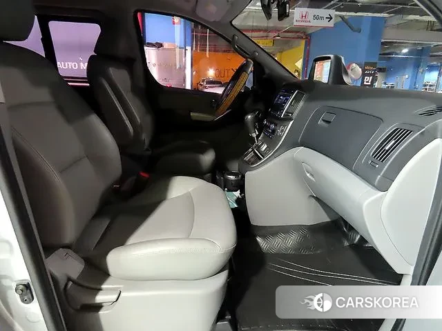 Hyundai The New Grand Starex 2019 Серебряный из Кореи, фото 6