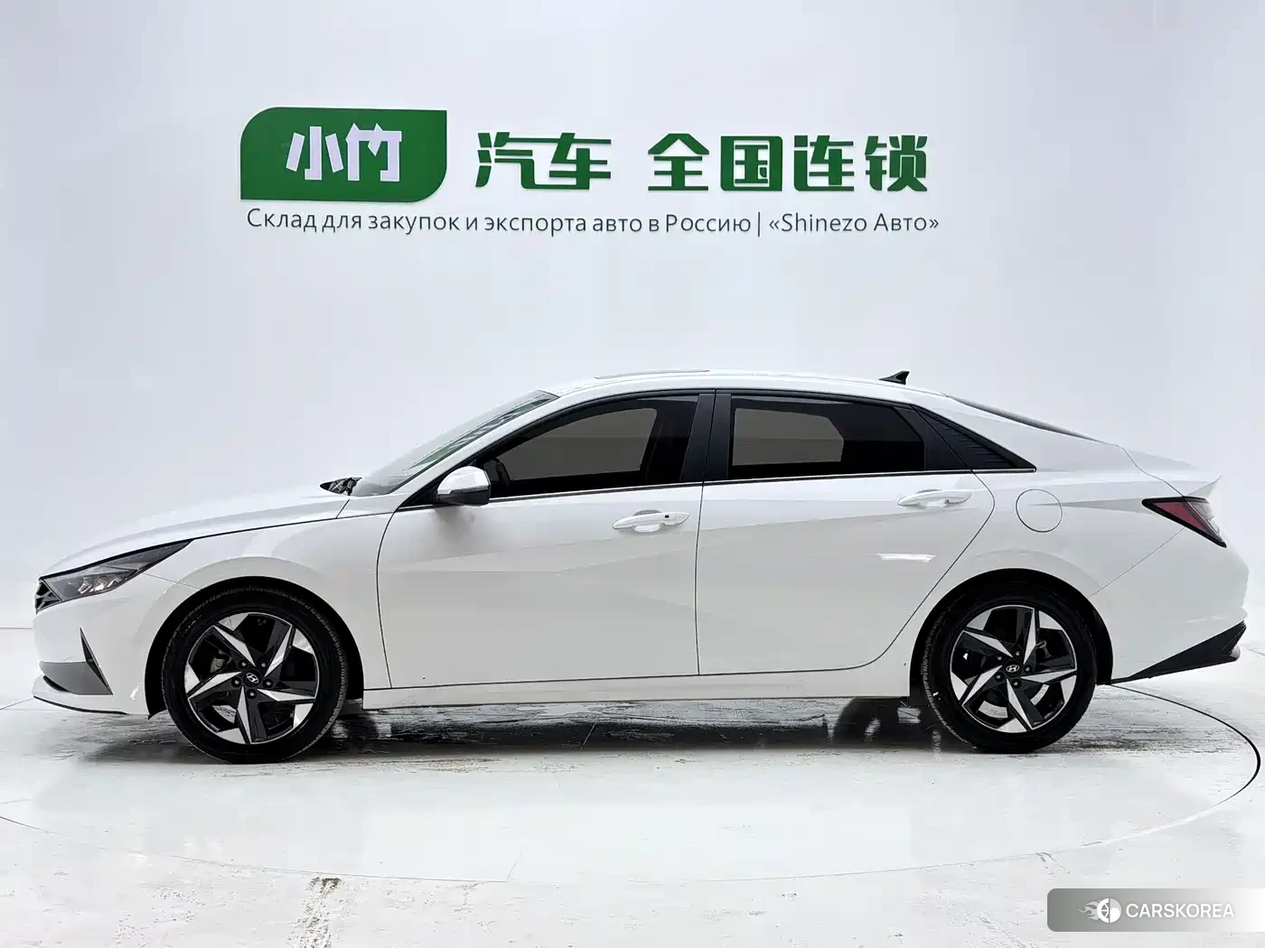 Hyundai Elantra 2023 Белый из Китая, фото 6