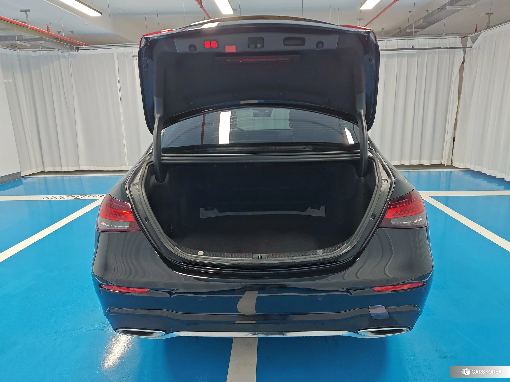Mercedes-Benz E-class 2022 Черный из Китая, фото 6