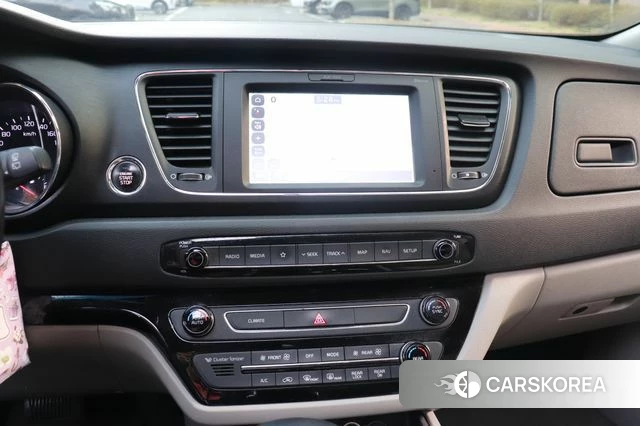 Kia The New Carnival 2019 Белый из Кореи, фото 6