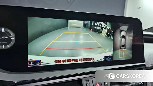 Lexus ES300h 7th generation 2022 Белый из Кореи, фото 6