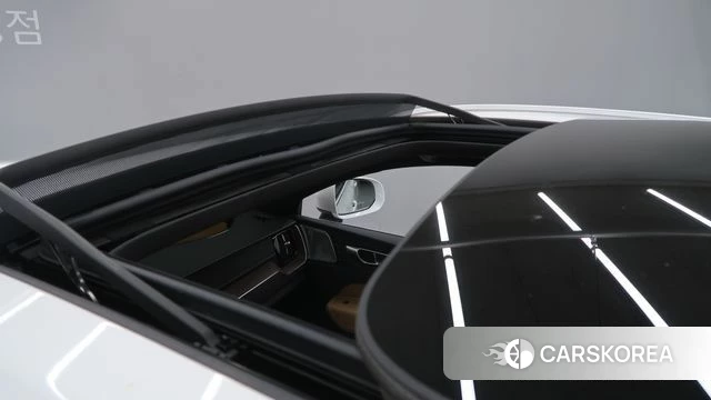 Volvo XC60 second Generation 2021 Белый из Кореи, фото 6