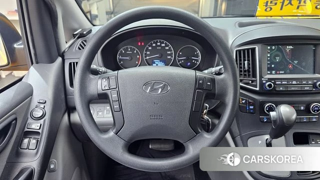 Hyundai The New Grand Starex 2018 Желтый из Кореи, фото 6