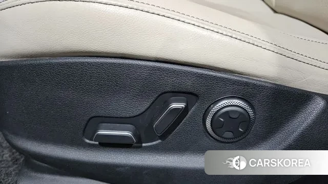 Genesis GV70 2022 Белый из Кореи, фото 6