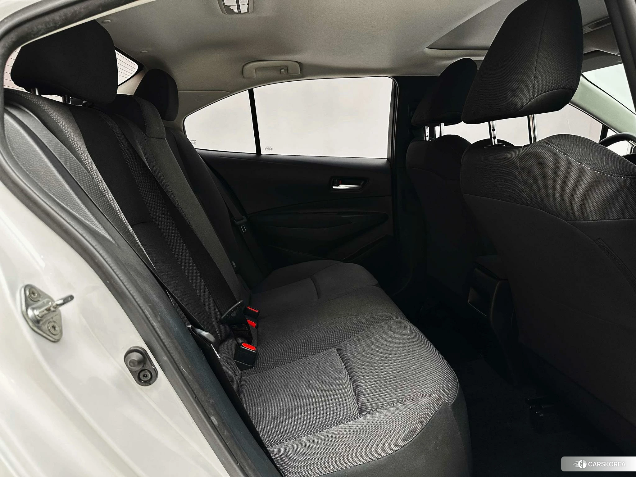 Toyota Corolla 2021 Белый из Китая, фото 6