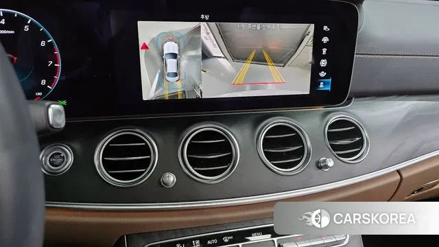 Mercedes-Benz E-Class W213 2023 Белый из Кореи, фото 6