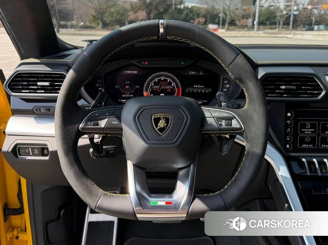 Lamborghini Urus 2019 Черный из Кореи, фото 6