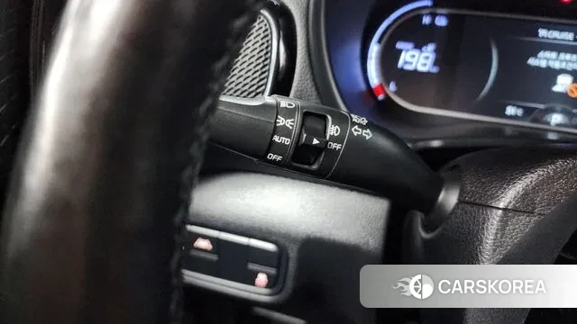 Kia Soul Booster EV 2019 Белый из Кореи, фото 6