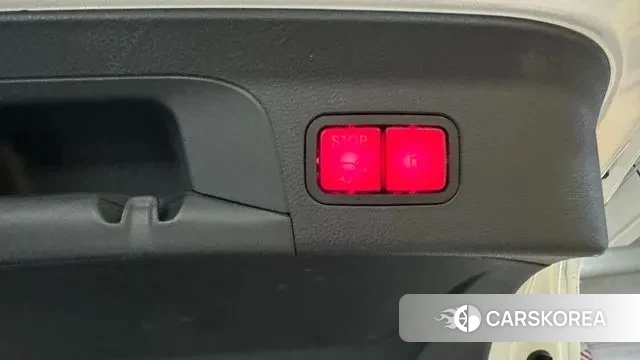 Mercedes-Benz GLC-Class X253 2019 Белый из Кореи, фото 6