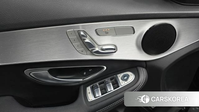 Mercedes-Benz C-Class W205 2018 Серый из Кореи, фото 6