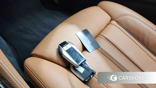 BMW 5 Series (G30) 2021 Белый из Кореи, фото 6