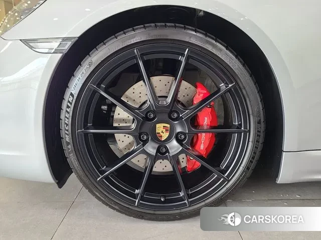 Porsche 718 Boxster 2023 Серебристо-серый из Кореи, фото 6