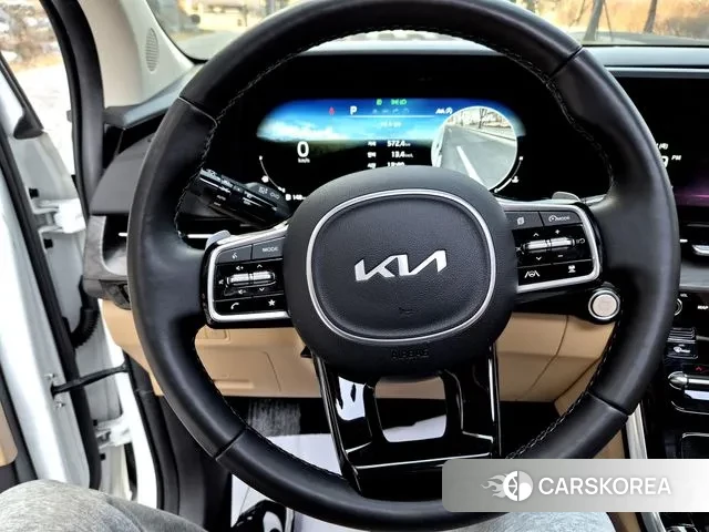 Kia Carnival 4th generation 2023 Белый из Кореи, фото 6