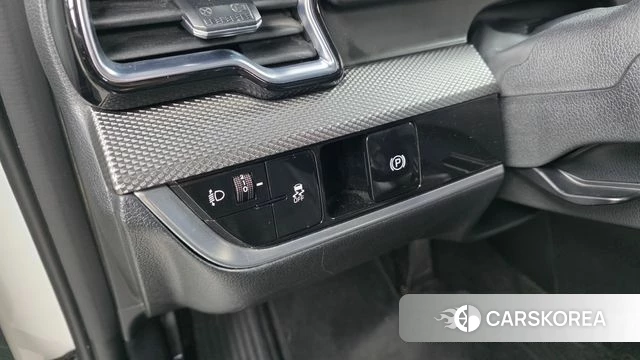 Kia Sportage 5th Generation 2022 Белый из Кореи, фото 6