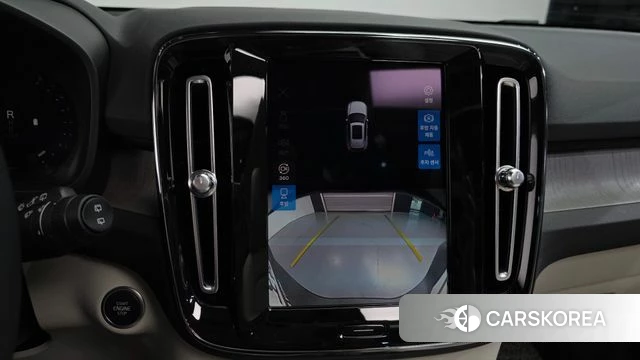 Volvo XC40 2023 Черный из Кореи, фото 6