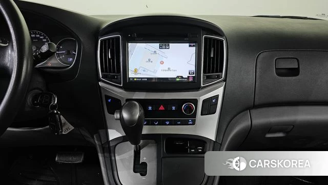 Hyundai Grand Starex 2018 Серебряный из Кореи, фото 6