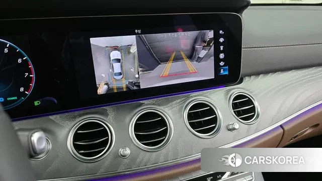 Mercedes-Benz E-Class W213 2023 Белый из Кореи, фото 6