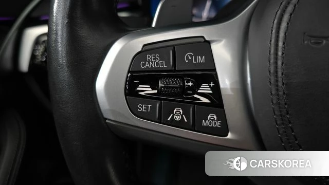 BMW 5 Series (G30) 2023 Черный из Кореи, фото 6