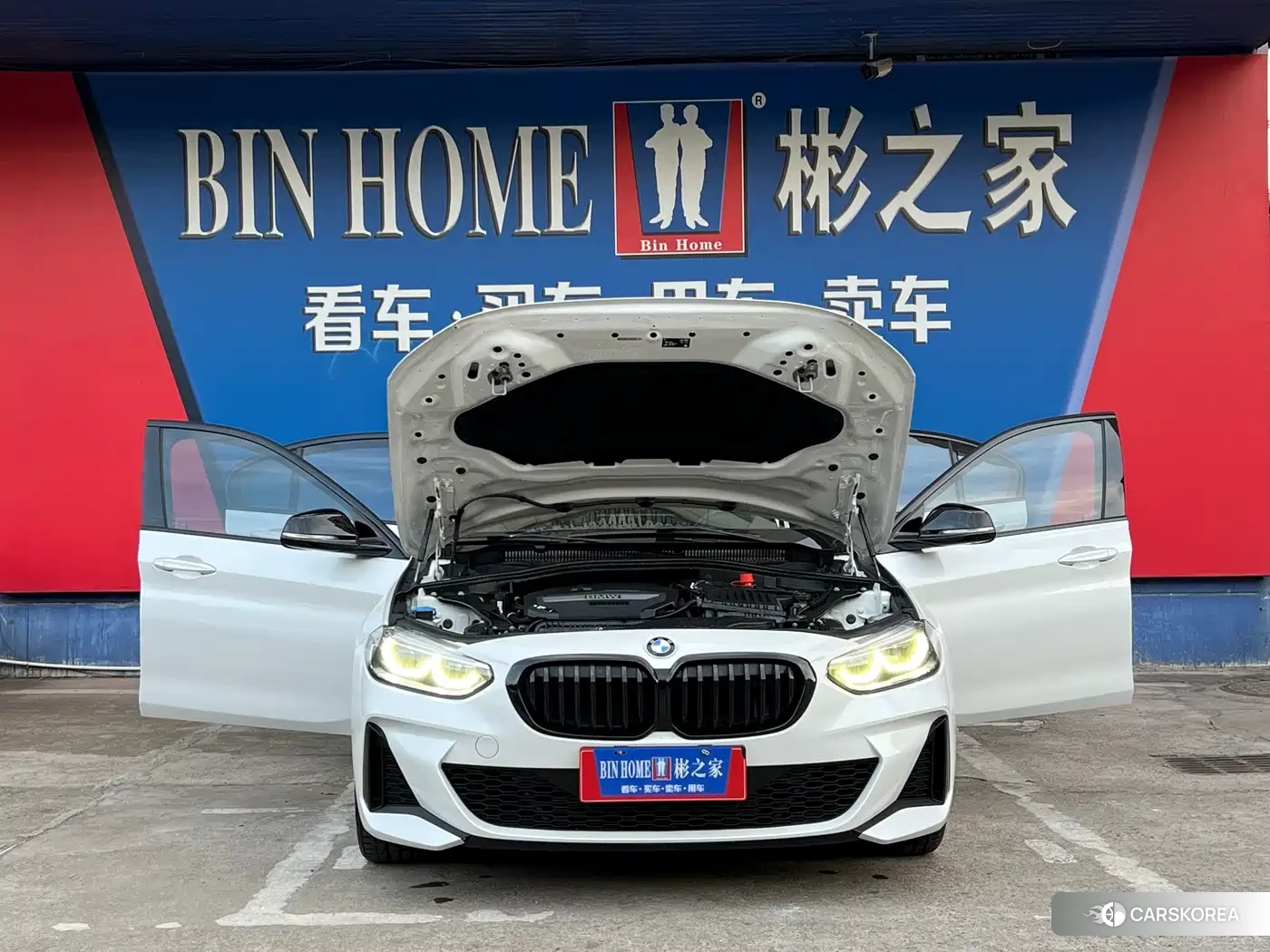 BMW 1 series 2023 Белый из Китая, фото 6
