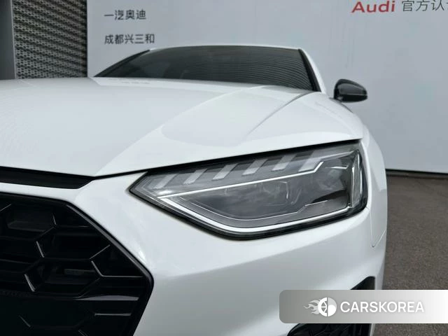 Audi A4L 2024 Белый из Китая, фото 6