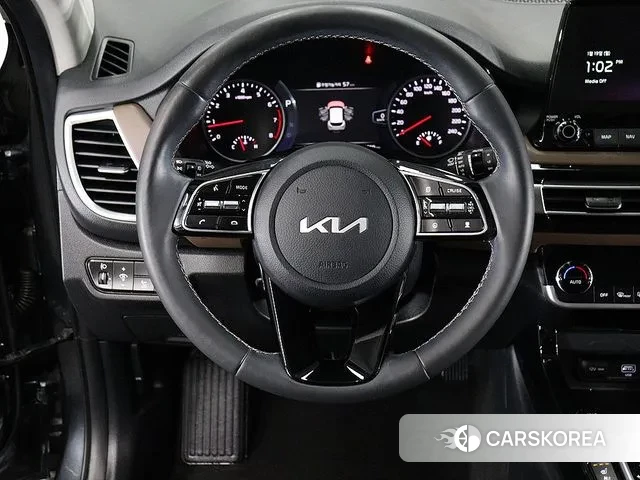 Kia Seltos 2021 Серый из Кореи, фото 6