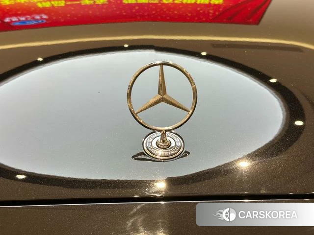 Mercedes-Benz E-class id 4182667 из Китая 6