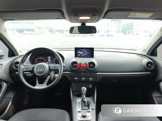 Audi A3 2020 Белый из Китая, фото 6