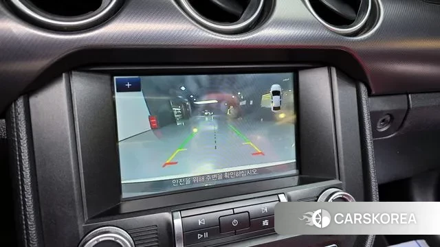 Ford Mustang 2021 Белый из Кореи, фото 6