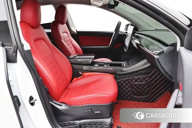 Tesla Model Y 2021 Белый из Кореи, фото 6