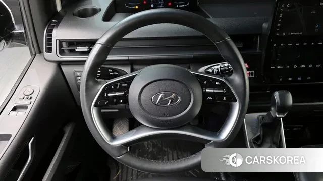 Hyundai Staria 2023 Белый из Кореи, фото 6