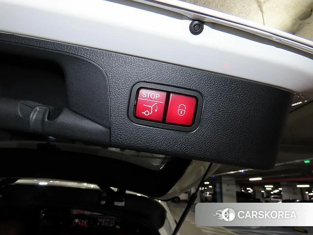 Mercedes-Benz GLC-Class X253 2022 Белый из Кореи, фото 6