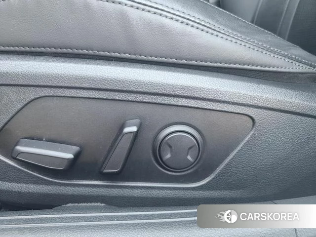 Kia K5 3rd generation 2022 Белый из Кореи, фото 6