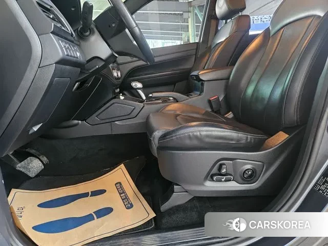 Ssangyong Rexton Sports Cannes 2020 Серебристо-серый из Кореи, фото 6