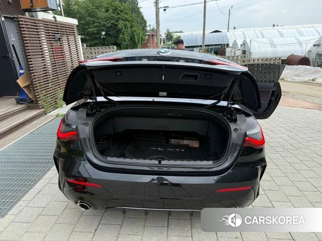 BMW 4 Series (G22) 2025 Черный из Кореи, фото 6