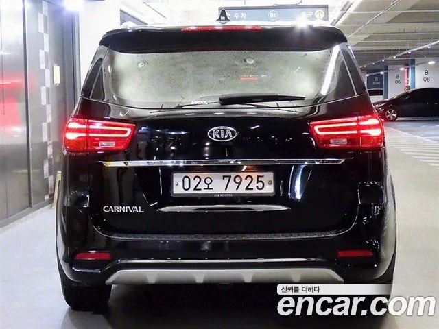 Kia The New Carnival id 2703628 из Кореи 6