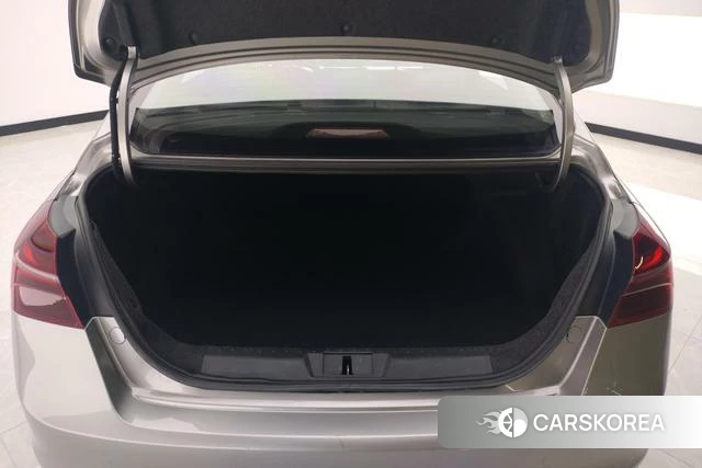 Geely Automobile Emgrand 2020 Темно-серый из Китая, фото 6