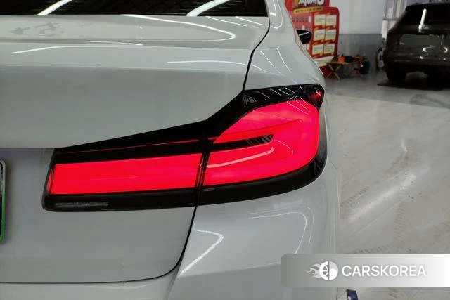 BMW 5 series PHEV id 3869940 из Китая 6