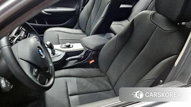 BMW 1 Series (F20) 2018 Белый из Кореи, фото 6