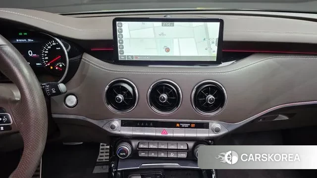 Kia Stinger Meister 2022 Белый из Кореи, фото 6