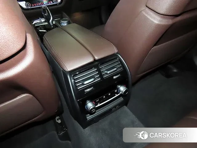 BMW 5 Series (G30) 2022 Черный из Кореи, фото 6