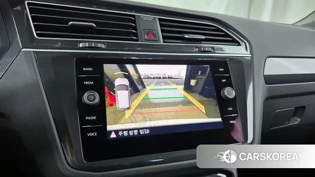 Volkswagen Tiguan second Generation 2019 Белый из Кореи, фото 6