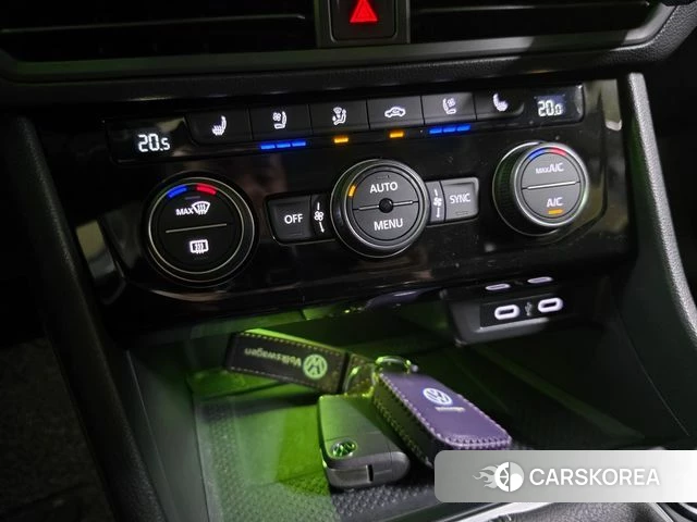 Volkswagen 7th Generation of Jetta 2022 Белый из Кореи, фото 6