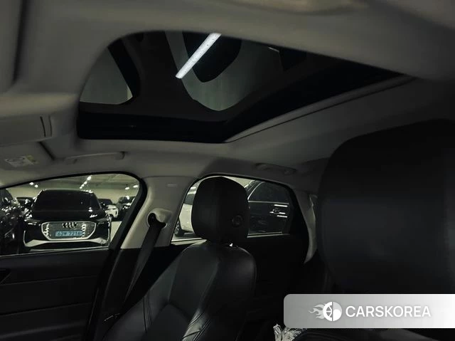 Jaguar XF (X260) 2018 Белый из Кореи, фото 6