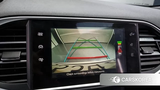 Peugeot 308 second generation 2018 Белый из Кореи, фото 6