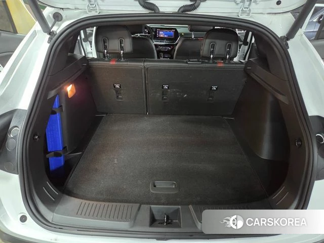 Chevrolet (GM Daewoo) Trax Crossover 2023 Белый из Кореи, фото 6
