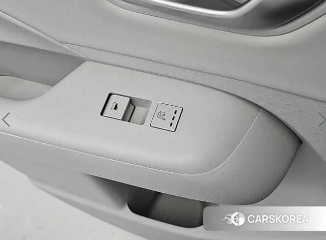 Hyundai Kona Hybrid (SX2) 2023 Белый из Кореи, фото 6