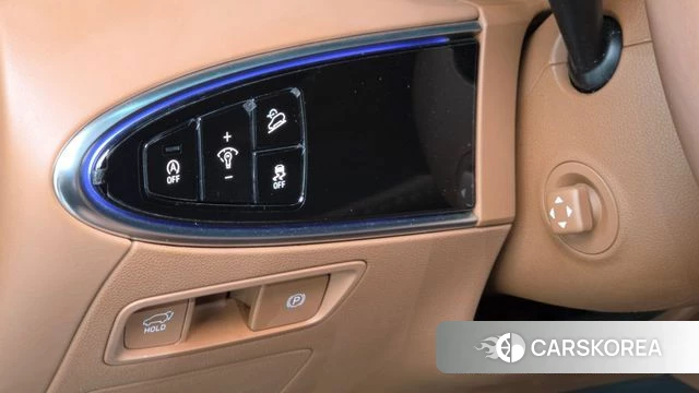 Genesis GV70 2023 Серый из Кореи, фото 6